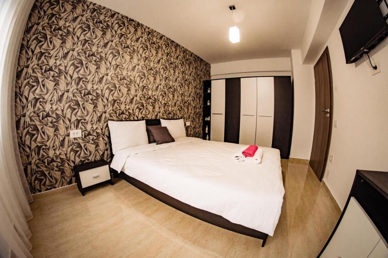 Apartment Gabriela'S Home Oradea Dış mekan fotoğraf